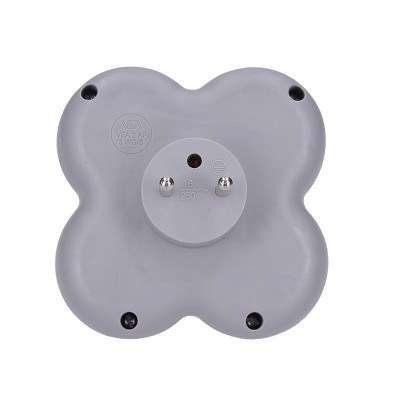 Zásuvka priebežná s vyp. P106 trojitá